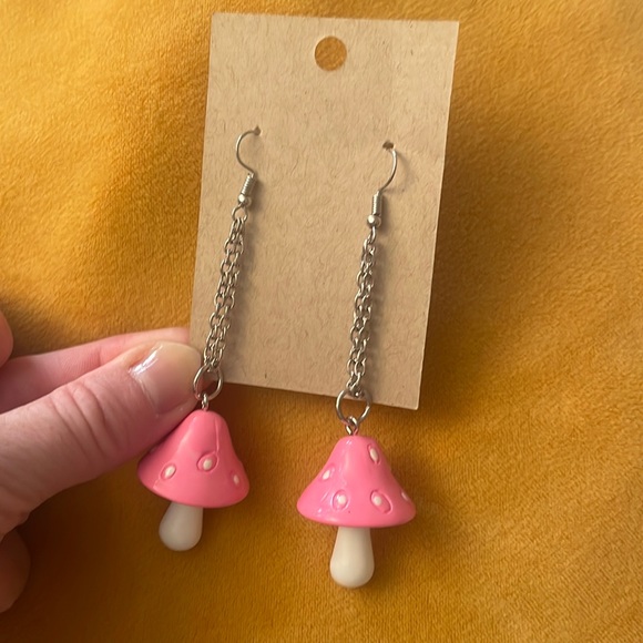 Mushroom Earrings Pink 70’s ladybug patch - Picture 2 of 3